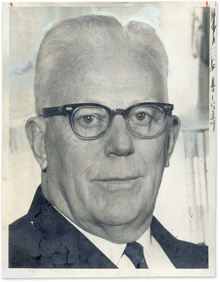 Item #61939 7" x 9" Black-and-White Photograph of Chief Justice Warren. Earl Warren