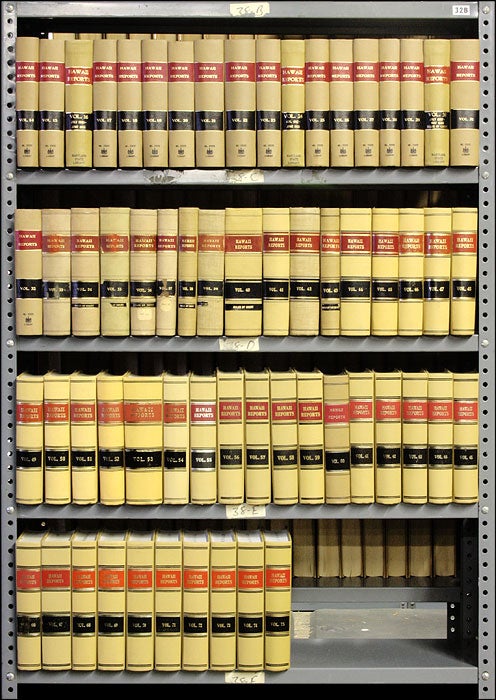 Item #64197 Hawaii Reports. Vols. 14-75 (1902-1994). 62 books. Hawaii Supreme Court.