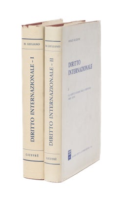 Item #76885 Diritto Internazionale. 2 volumes. Mario Giuliano