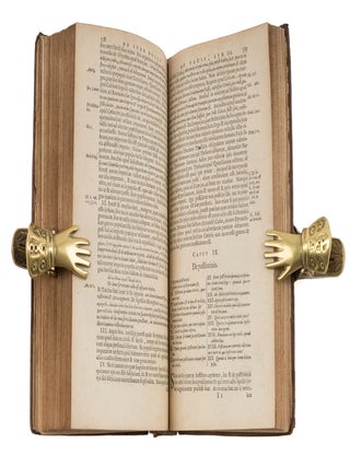 De Iure Belli ac Pacis Libri Tres... Amsterdam: Blaeu, 1632.